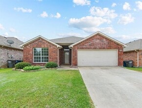 Building Photo - 2032 Sunny Side Dr