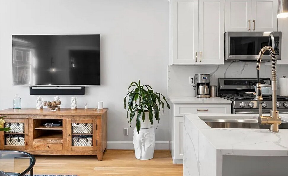 Foto principal - 520 E 8th St
