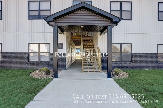 Building Photo - 619 Parkview Dr