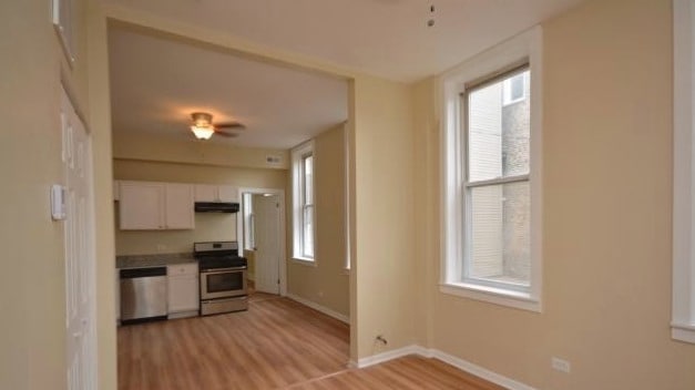 Building Photo - 1709 S Racine Ave