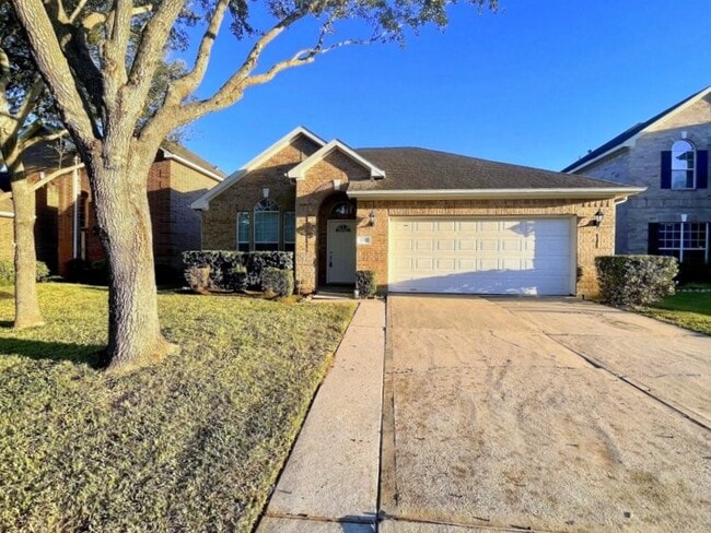 Building Photo - 6715 Pheasant Oak Dr