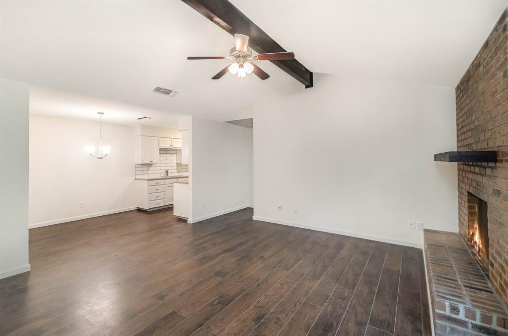 2107 Mistletoe Ave, Fort Worth, TX 76110 Townhouse for Rent in Fort