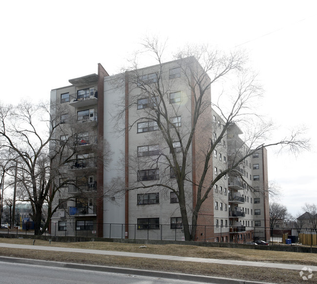 Primary Photo - Luray Apartments