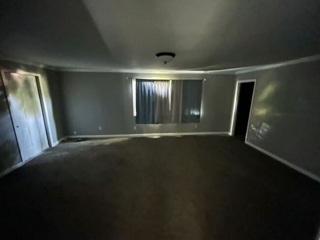 Building Photo - For Lease