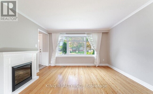 Building Photo - 43 Grange Dr