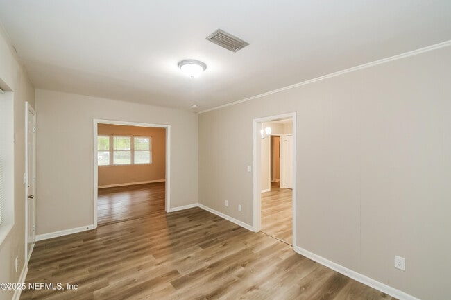 Foto del edificio - 5724 94th St