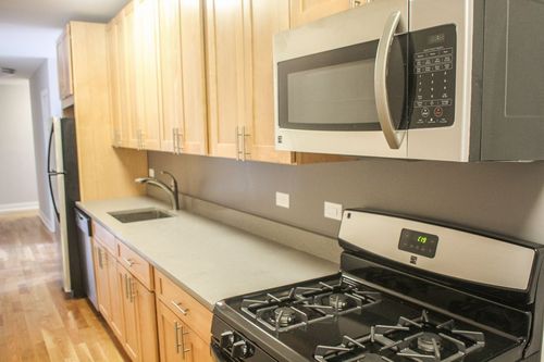 Primary Photo - 615 Riverside Dr