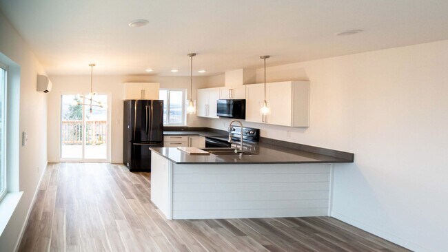 Foto del edificio - 2725 E 9th St