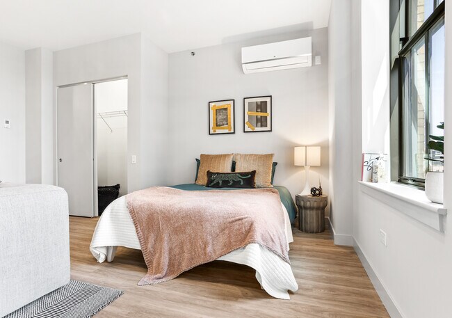 Building Photo - 330 S. Wells St - New Apartments Available...