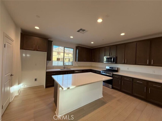 Foto del edificio - 4262 S Malagon Privado