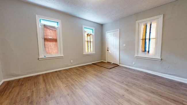 Building Photo - 3409 W.60th