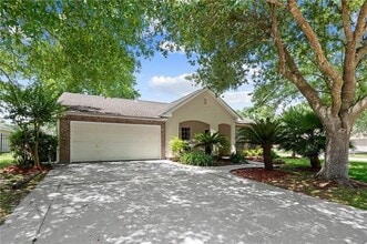 Building Photo - 1044 Breckenridge Dr