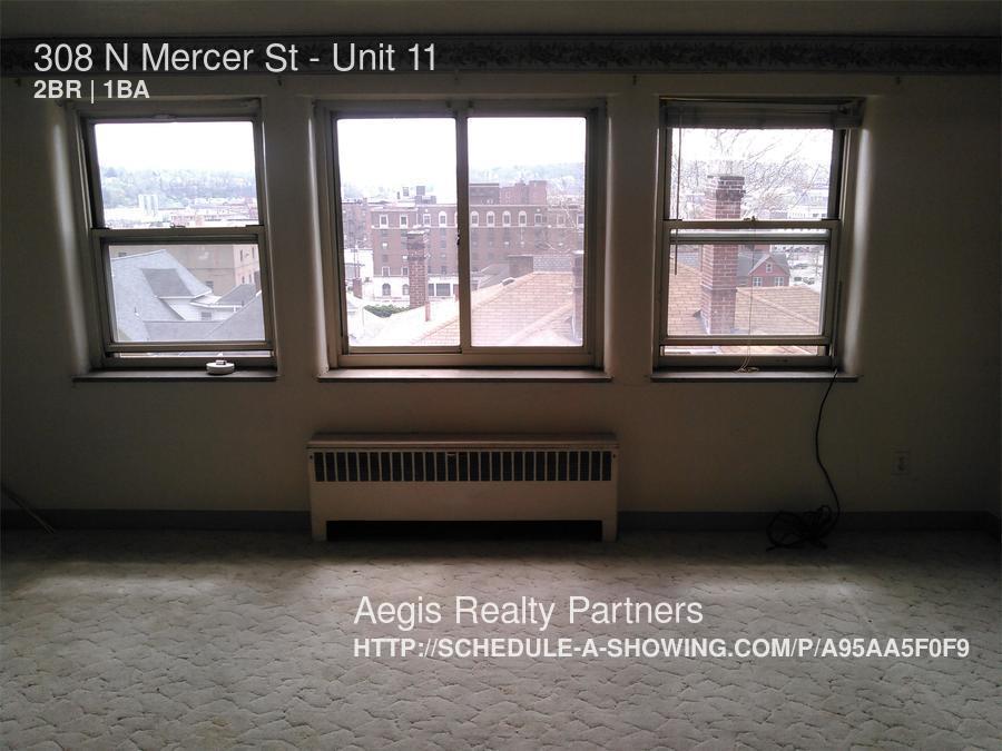 Primary Photo - 308 N Mercer St