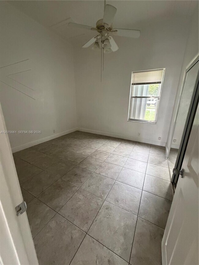 Foto del edificio - 410 N 58th Ave
