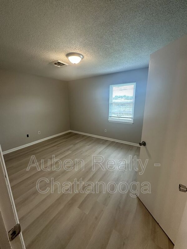 Foto del edificio - 446 9th St SE