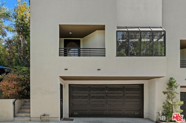 Foto del edificio - 3023 Berkeley Ave
