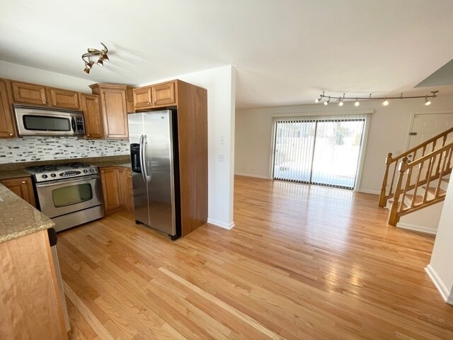 Building Photo - 1012 Emerald Dr