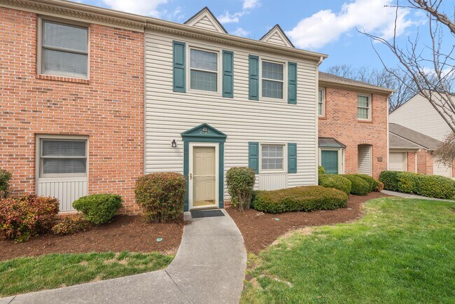 Foto del edificio - 4417 Washington Ct