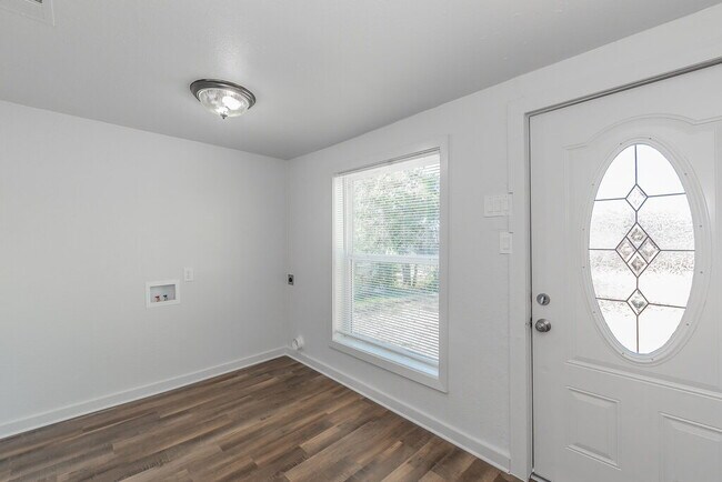 Building Photo - Welcome to modern living in with the charm of the past with this all electric 3 bedroom, 2 bath h...