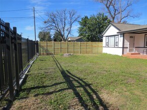 Building Photo - 3709 Gager St