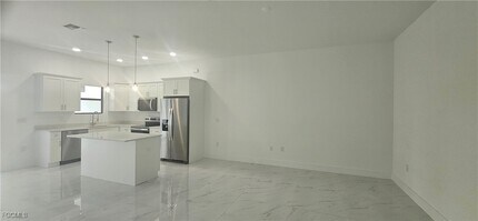 Building Photo - 4737 14th St SW