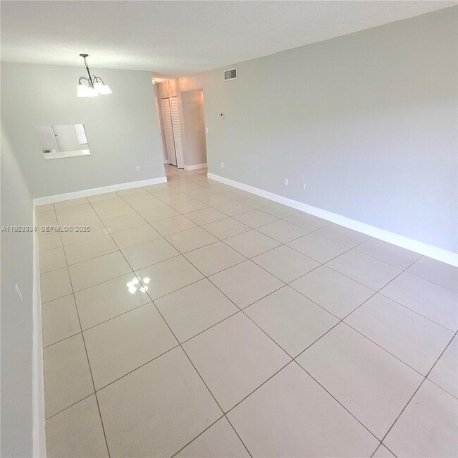 Building Photo - 301 NW 177th St