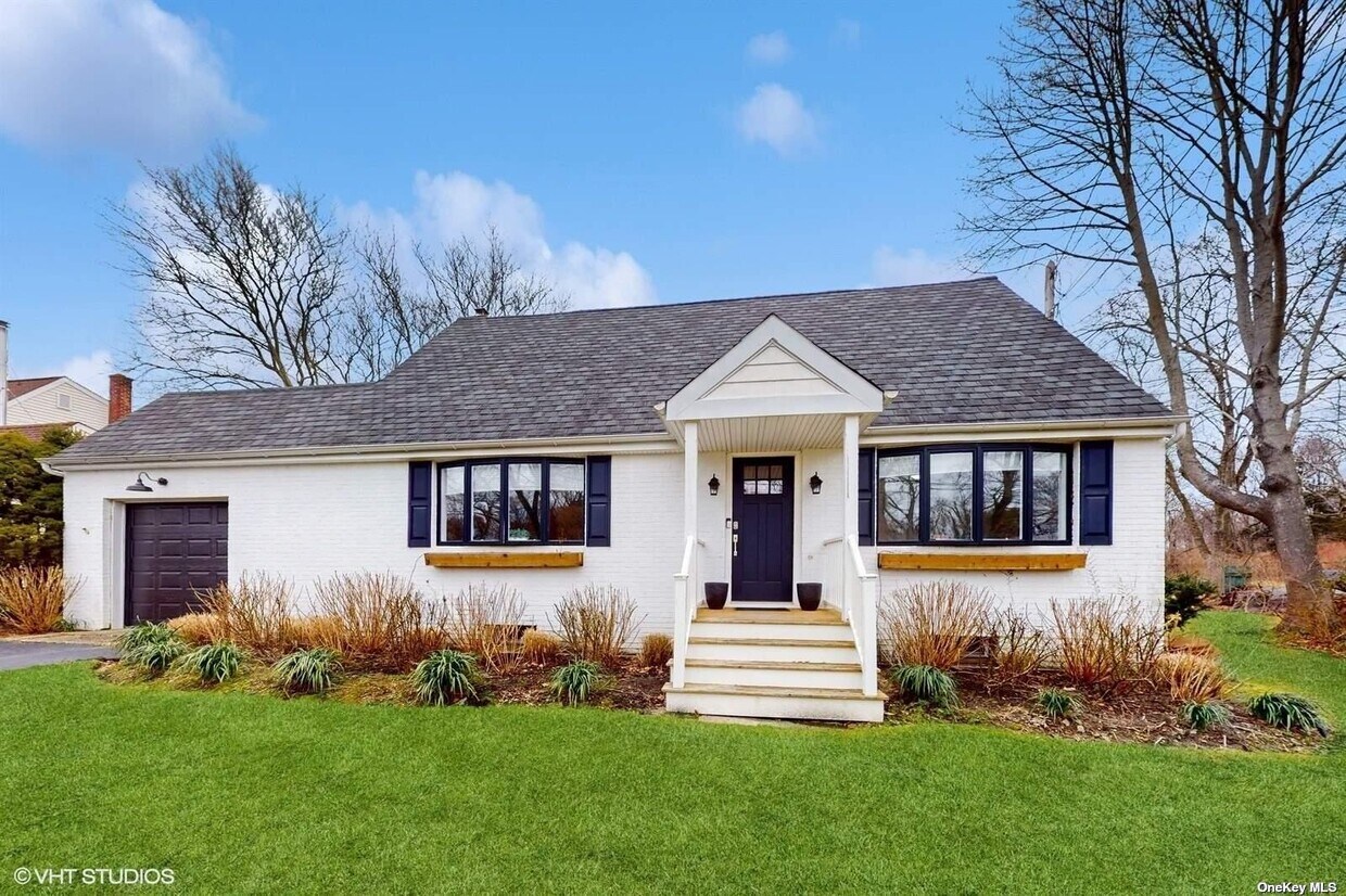33 Cir Dr