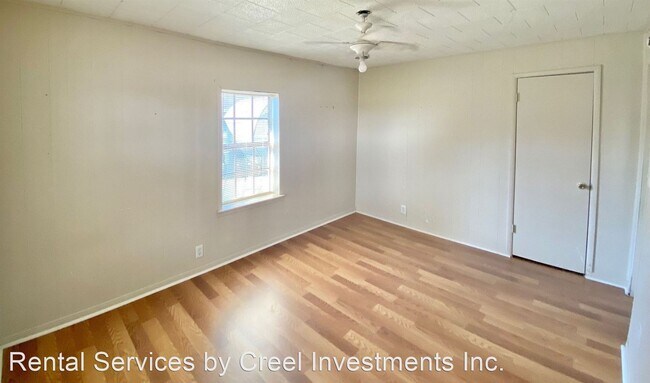 Building Photo - 2 br, 1 bath House - 714 Santee