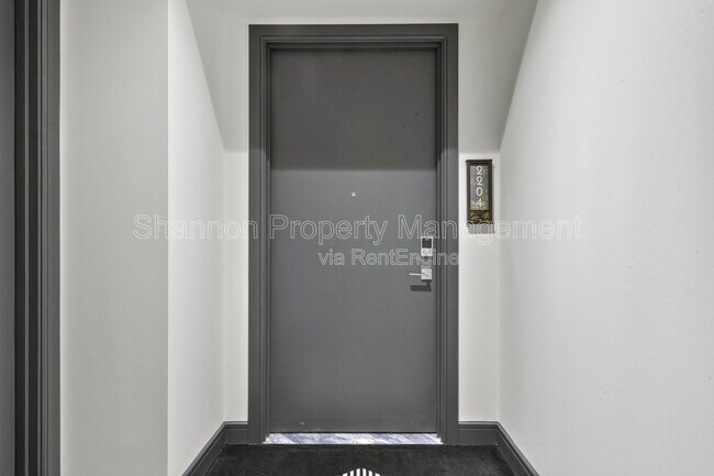 Foto del edificio - 4521 San Felipe St