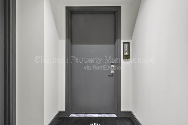 Building Photo - 4521 San Felipe St