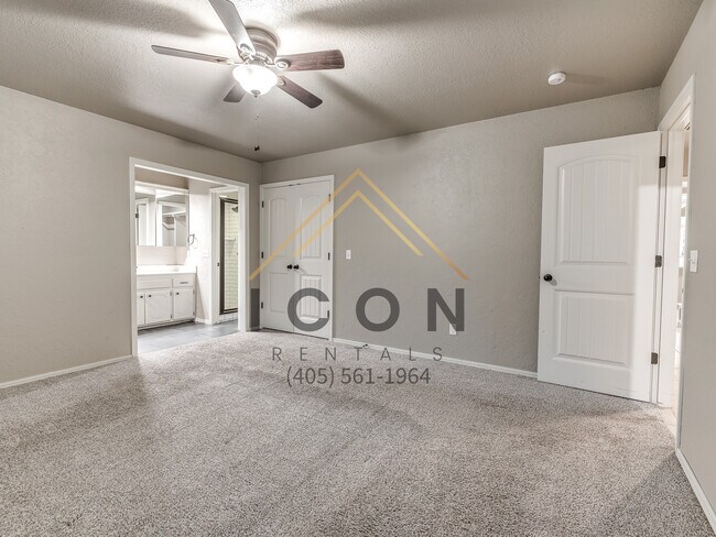 Building Photo - 1416 Viola Dr