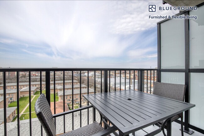 Building Photo - 150 N Ashland Ave