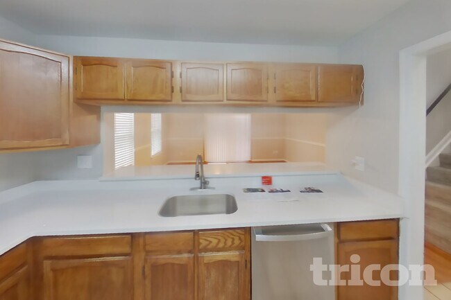 Foto del edificio - 1277 Collier Ln