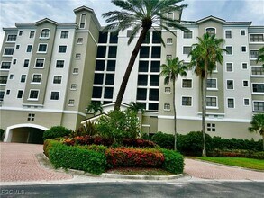 Building Photo - 11640 Court of Palms