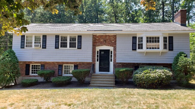 Foto del edificio - 1 Cardinal Ln