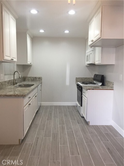 Foto del edificio - 8362 Atlanta Ave