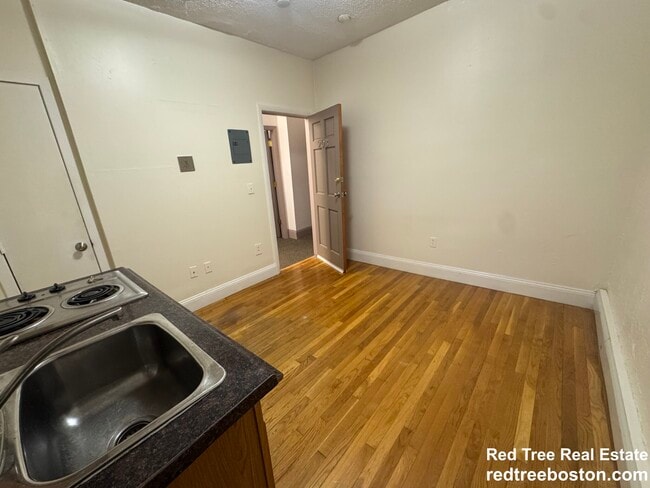 Foto del edificio - 51 S Huntington Ave