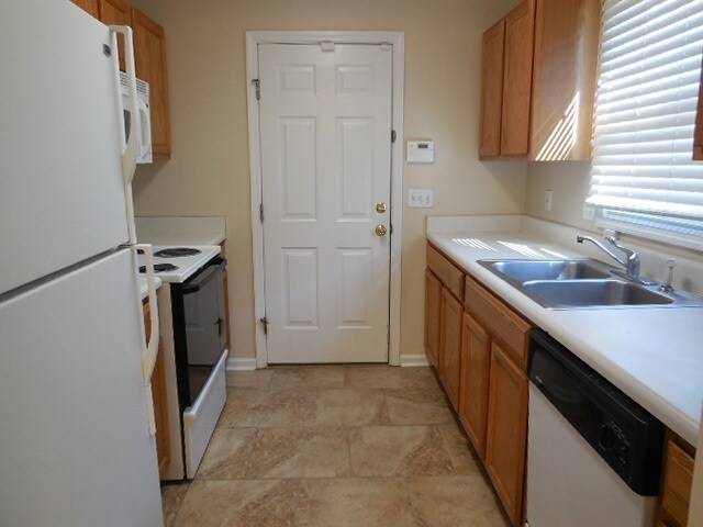 Foto del edificio - 2118 Delta Blvd