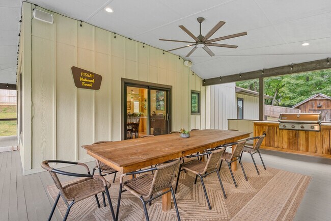 Foto del edificio - 114 Greenwood Acres Dr