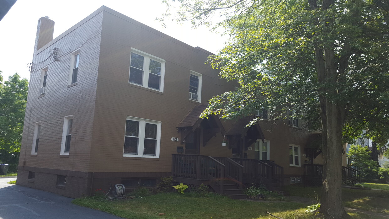 Foto principal - 1791 25th St