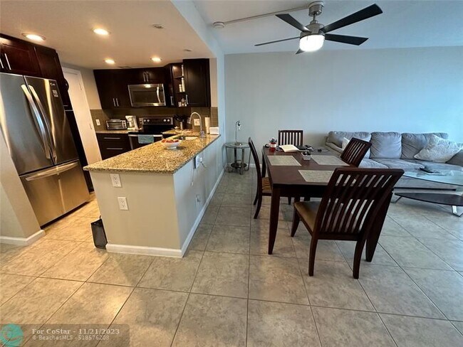 Building Photo - 133 N Pompano Beach Blvd