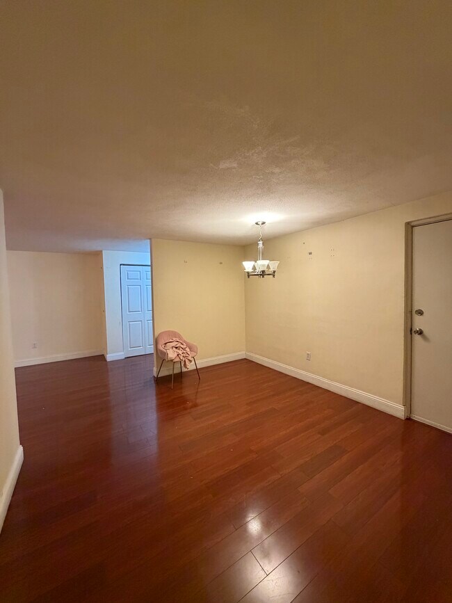 Photo - 215 Winter St Apartment