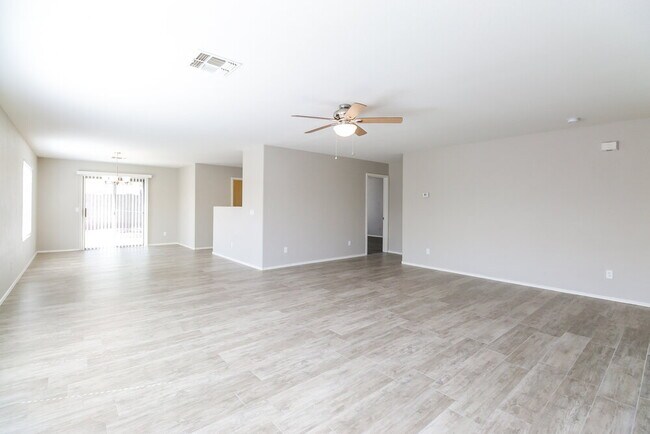 Building Photo - 16071 W Adams St