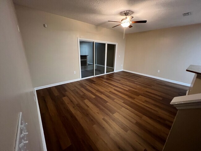 Foto del edificio - 7114 Timmerman Lane