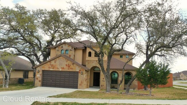 Building Photo - 4 br, 2.5 bath House - 7106 Andalucia Dr