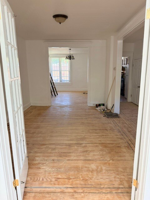 SALA DE ESTAR - 2624 Garrett Ave