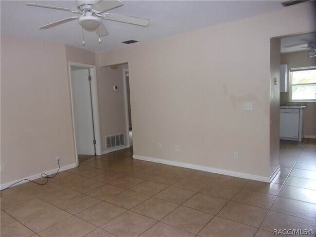 Foto del edificio - 701 Emery St