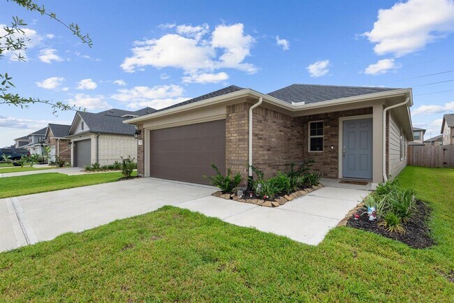 Building Photo - 5322 Sunway Dr