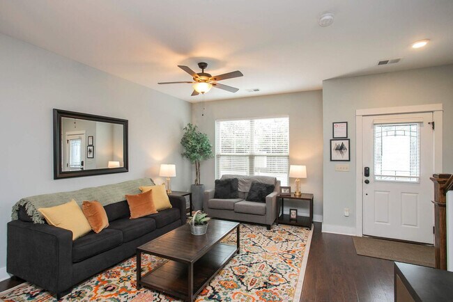 Foto del edificio - 1106B Stratford Ave