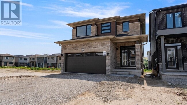 Photo du bâtiment - 23 Holder Dr